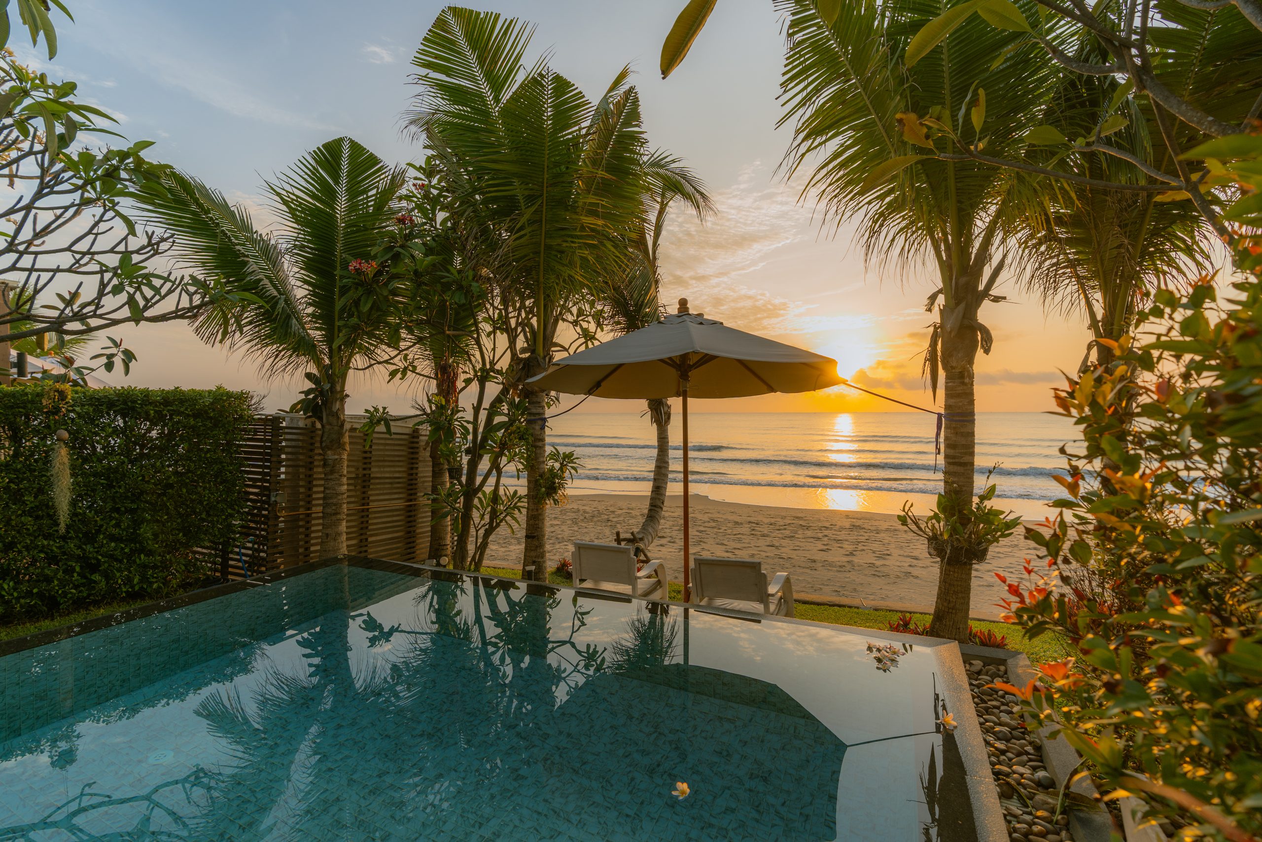 Morning at the beachfront pool